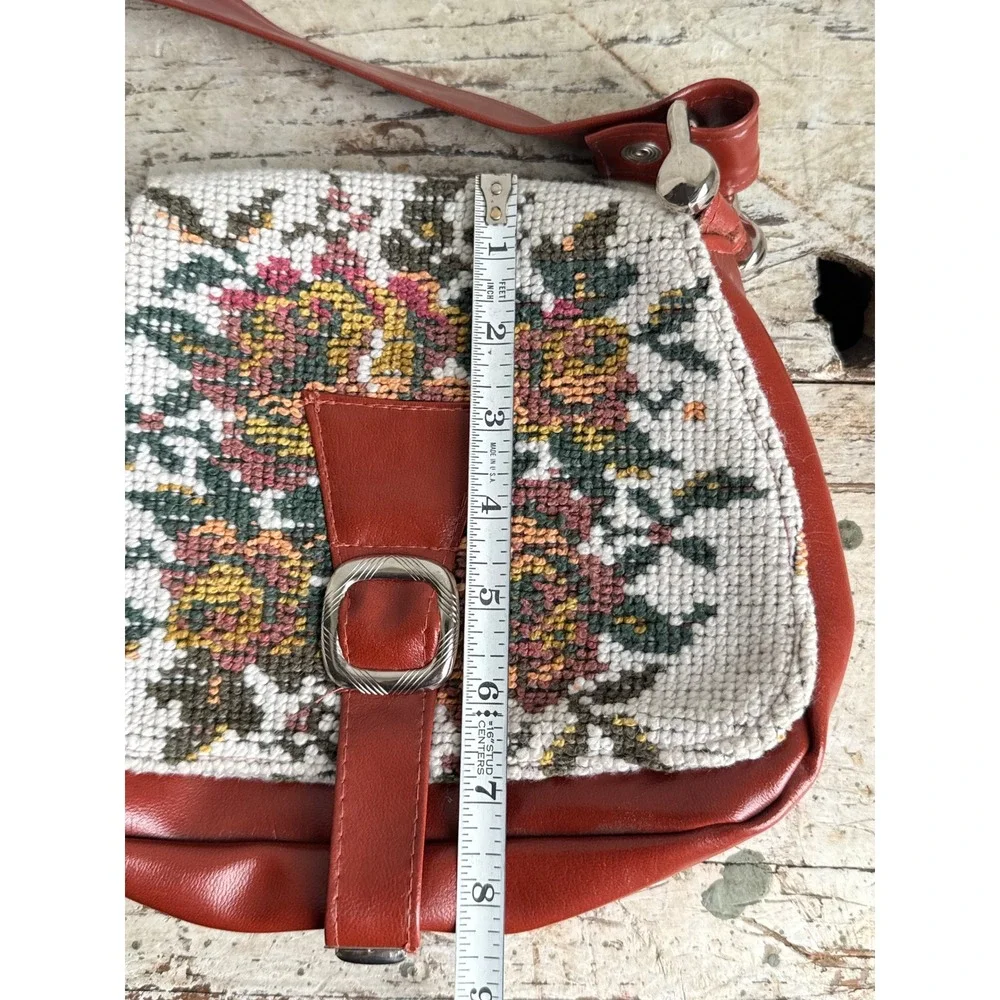 Vintage Floral Needlepoint Tapestry Crossbody Bag Rust Faux Leather Saddle Bag
